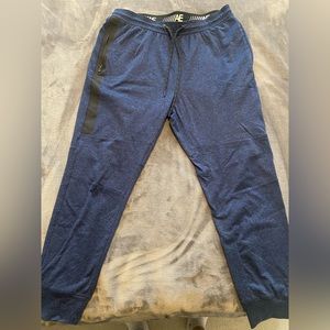 American eagle jogger